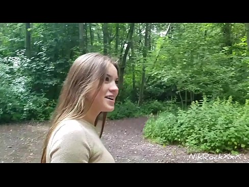 ❤️ Navrhl jsem Evelíně, abychom si to rozdali na veřejném místě! Řekla ano. Pak jsem ji ošukal do zadku a udělal se jí do pusy. Pak se vyčůrala. ❤️❌ Sex video u nás cs.yespornpics.ru ❌